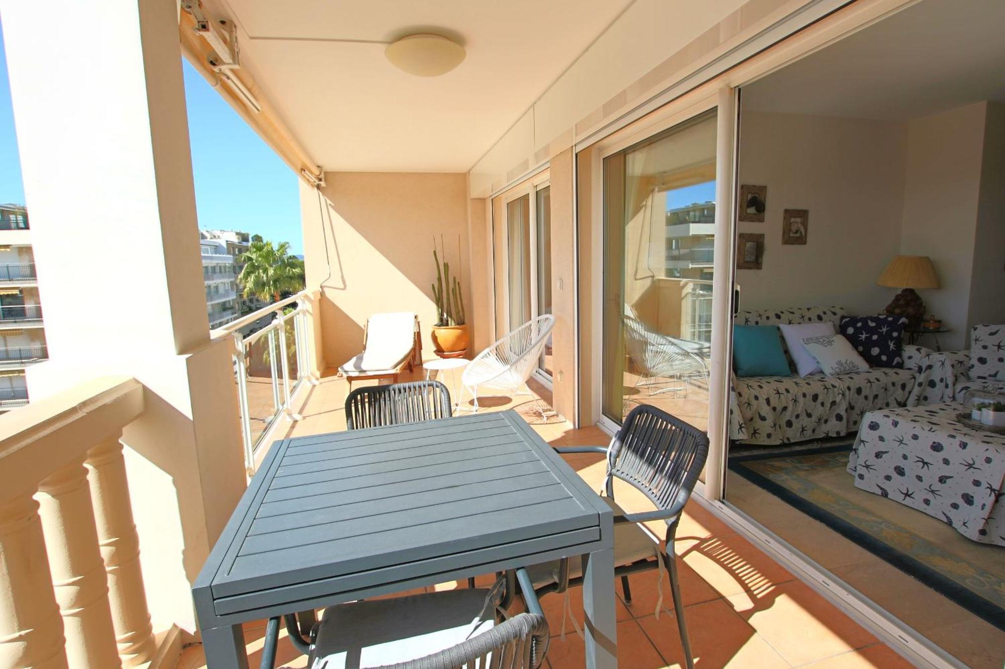 Apartment 2 Bedrooms 2 Bathrooms Clear View In Palm Beach Area Cannes Exteriör bild